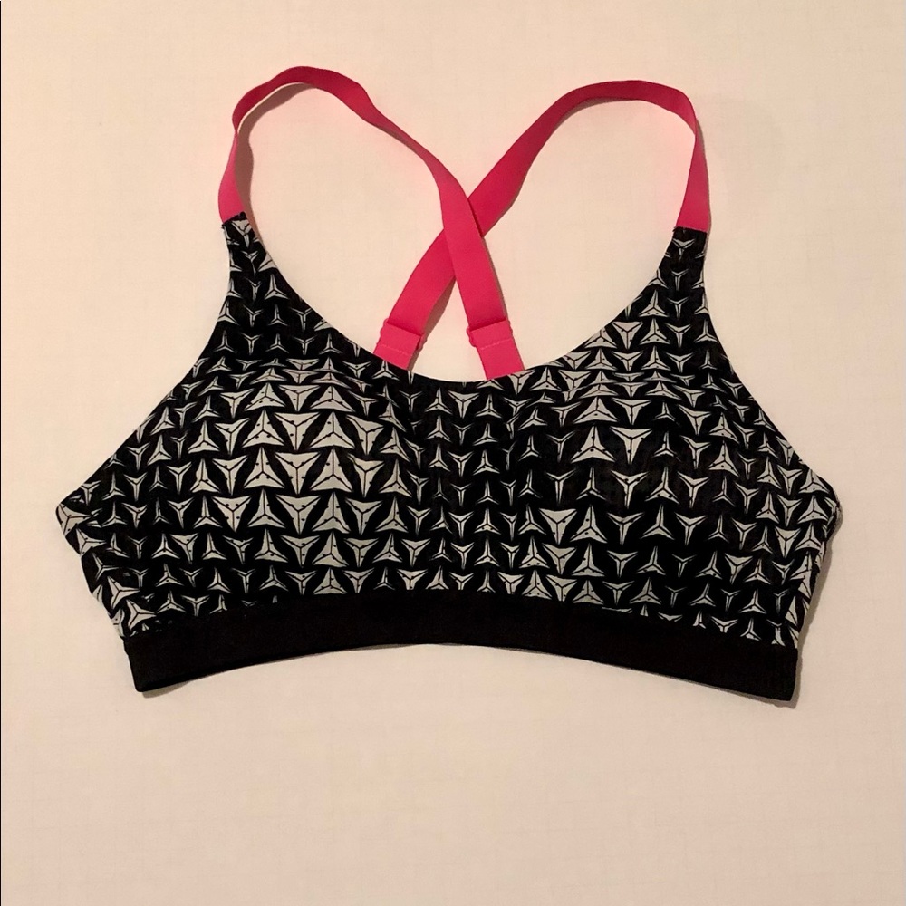 Victoria Secret Cross-back Sports Bra, Size 36B